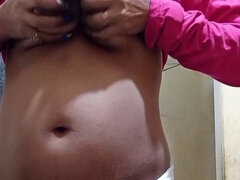 Amaterji, Dildo, Indijka, Bradavičke, Solo