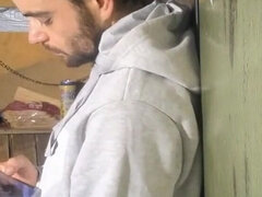 I'm Wank in Me Builted House on Tree