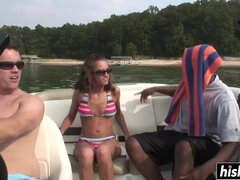 Amatéři, Černé, Creampie, Brýle, Homemade, Mezirasové, Pička, Teenka