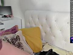 Amatéři, Kotě, Velké kozy, Blondýna, Fetiš, Masturbace, Hračky, Webkamera