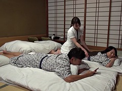 Grosse titten, Spassig, Japanische massage, Lesbisch, Flotter dreier