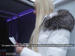 Velký zadek, Velké péro, Blondýna, Stříkání spermatu, Na pejska, Německé, Hd, Realita