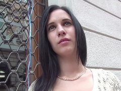 GERMAN SCOUT - 18 JAHRE SCHLANKE KRISTINA DAS ERSTE MAL GEFICKT - German