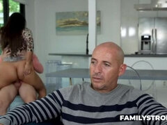 Stora tuttar, Otrohet, Doggystyle, Handjobb, Mamma, Grov, Hans, Tabu