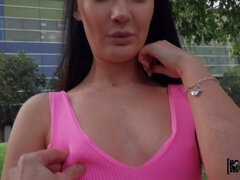 Rit, Fafanje, Kurac, Doggystyle, Poljubljanje, Lizanje, Zunaj, Muco