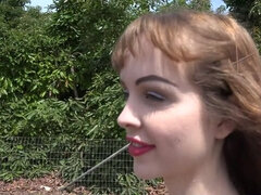 Amatéři, Brunetka, Exhibicionisti, Přítelkyně, Venku, Drobounká, Různé pohledy, Kozičky