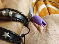 Amaterji, Velik kurac, Dildo, Dvojna penetracija, Prstni, Milf, Orgazem, Prvoosebno snemanje seksa