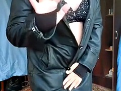 Sadomasoquismo, Belleza, Tetas grandes, Fetichismo travestista, Primera ves, Masturbación, Estrella porno, Esposa