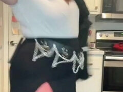 Ok I'm Back at the Tik Tok Game!