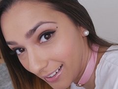 Linda, Hija, Pov, Adolescente