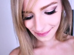 Μεγάλος πούτσος, Ξανθιά, Πίπα, Χύσιμο, Πρώτου προσώπου, Ρουφώντας, Βυζιά