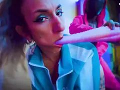 Amatéři, Anál, Zadek, Zadek k puse, Na obličej, Orgasmus, Shemale, Hračky