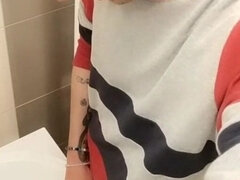 Leie, Bad, Pissen, Solo