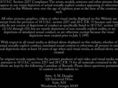 Κώλος, Μεγάλος πούτσος, Χύσιμο, Στο πρόσωπο, Ώριμη γυναίκα, Μαμά, Φυσικά βυζιά, Βυζιά