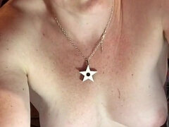 Amatéři, Vlasaté, Dospělé, Piercing, Různé pohledy, Pička, Softcore, Kozičky