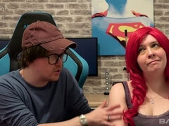 Velké kozy, Kuřba, Brunetka, Stříkání spermatu, Na obličej, Dospělé, Tetování