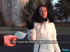 Amatéři, Zadek, Stříkání spermatu, Piercing, Různé pohledy, Pička, Krátké vlasy, Tetování