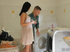 Horny Coco De Mal energizing adult clip