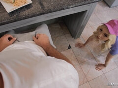 Lexi Lore is sucking Manuel Ferrara's cock