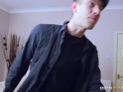 Pár, Kutya póz, Európai, Maszti, Érett feleség, Nuni, Rövid haj, Tetkó