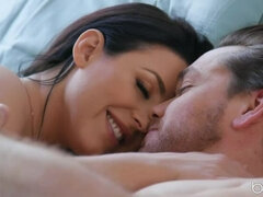 Αμερικάνος, Κώλο γλείψιμο, Στο πρόσωπο, Μαλακία με το δάχτυλο για γυναίκες, Φιλί, Φυσικά βυζιά, Μουνί, Καβάλημα