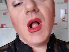 Anal, Grosse bite, Faciale, Grecque, Mature, Rousse roux, Transsexuelle, Fumer