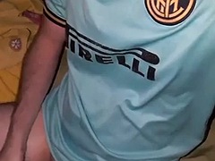 Sexy Inter Milan fan masturbates
