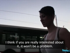 Kuřba, Brunetka, České, Přítelkyně, Peníze, Venku, Různé pohledy, Realita