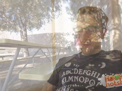 Duży tyłek, Obciąganie, Cycata, Wytrysk do ust, Głebokie gardło, Hardcore, Punkt widzenia, Cycki