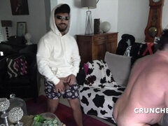 Besamung, Sperma im mund, Aufs gesicht abspritzen, Behaart, Hardcore, Küssen, Massage