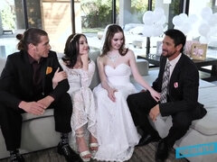 Cumizás, Kebles, Csoport, Kőkemény, Természetes mellek, Orgia, Swingers, Begyek