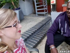 Velký zadek, Blondýna, Kuřba, Na obličej, Honění, Hardcore, Mezirasové, Monstrum