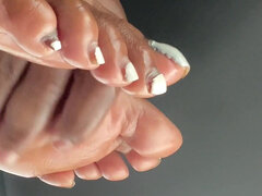 Car Session Giving @amazon_godess_ Oily Feet Rub She Dominated Toejob Splash