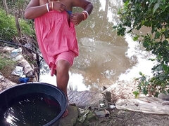 Village Desi Bhabi Taking Bath Outdoor