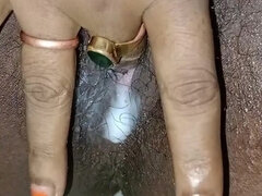 Indian Big Madam Masturbates and Cum Inside