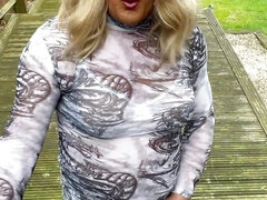 Amateur Crossdresser Kellycd2022 sexy milf peeing in my white seamless pantyhose and heels outdoors masturbation sissy