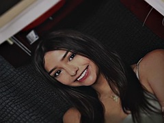 Kotě, Velké péro, Kuřba, Brunetka, Podvádění, Erotika, Hardcore, Kozičky