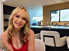 Bebê, Peitos grandes, Loiroa, Pés, Hardcore, Pontos de vista, Sexo grupal a três, Tetas