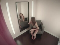 18 let, Brunetka, Ženský, Spodní prádlo, Přírodní prsa, Drobounká, Ruské, Teenka