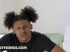 Africano, Culo grande, Tetas grandes, Mamada, Semen en la boca, Interracial, Montar, Gritar