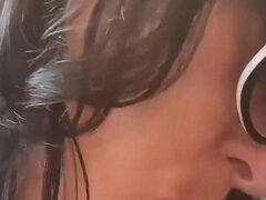 Amateur, Gros cul, Sucer une bite, Brunette brune, Couple, Fétiche, Lunettes, Mère que j'aimerais baiser