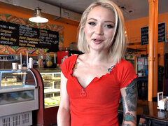 Ložnice, Blondýna, Různé pohledy, Sprcha