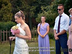 Kotě, Blondýna, Nevěsta, Evropské, Fetiš, Venku, Na veřejnosti, Kozičky