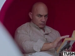 Analno, Rit na usta, Fafanje, Rjavolaska, Globoko grlo, Zunaj, Jahanje, Joške