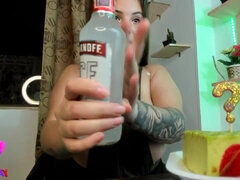 Amatør, Babe, Stor svart kvinne, Store pupper, Barmfager, Lubben, Pupper, Webkamera