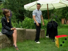 Spermashotti, Takaapäin, Selkäsauna, Alusvaatteet, Ulkona, Pillu, Hame, Tissit