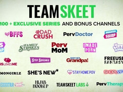 Americké, Zadek, Velký zadek, Velké kozy, Brunetka, Obrovský, Spodní prádlo, Piercing