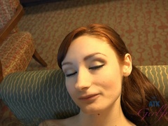 Sucer une bite, Branlette thaïlandaise, Petite amie, Branlette thaïlandaise, Masturbation, Pov, Jupe, Vibromasseur