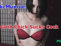 Kiki Munroe goth chick sucks the dick