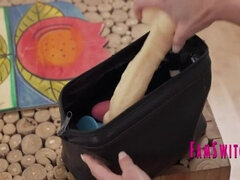 Ξανθιά, Συνελήφθη, Οικογένεια, Γυαλιά, Ομάδα, Μητριά, Ταμπού, Έφηβος